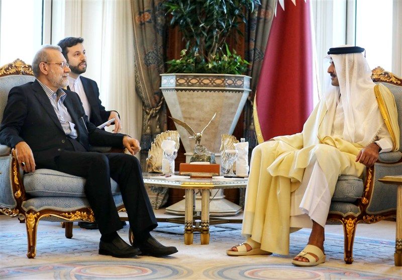 Larijani, Qatar’s Emir Continue Talks in Private Session
