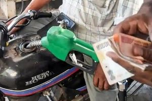 Indian retailers raise fuel rates against due to Iran war
