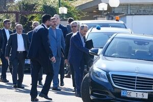 Iran and U.S. Resume Nuclear Negotiations in Geneva
