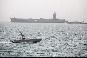 IRGC Navy Oversees Passage of 35 Vessels through Strait of Hormuz
